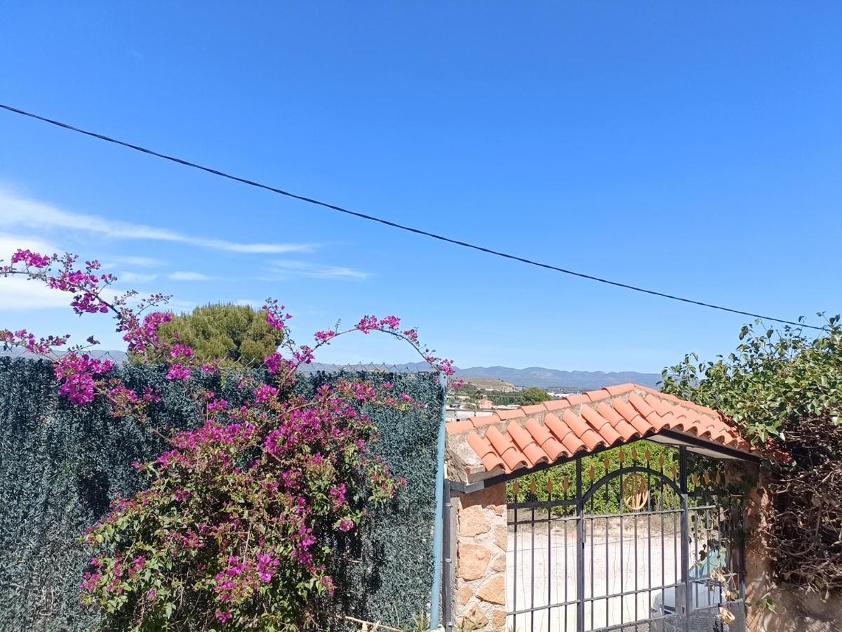 Quiet Forest House With A Super Large Swimming Pool, Good View, Facing North, Very Cool Holiday home Lliria