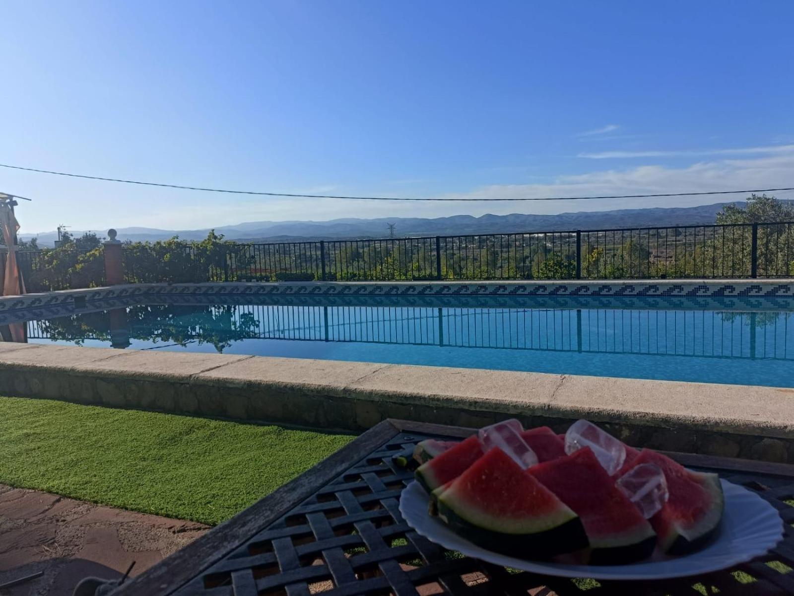 Quiet Forest House With A Super Large Swimming Pool, Good View, Facing North, Very Cool * Llíria