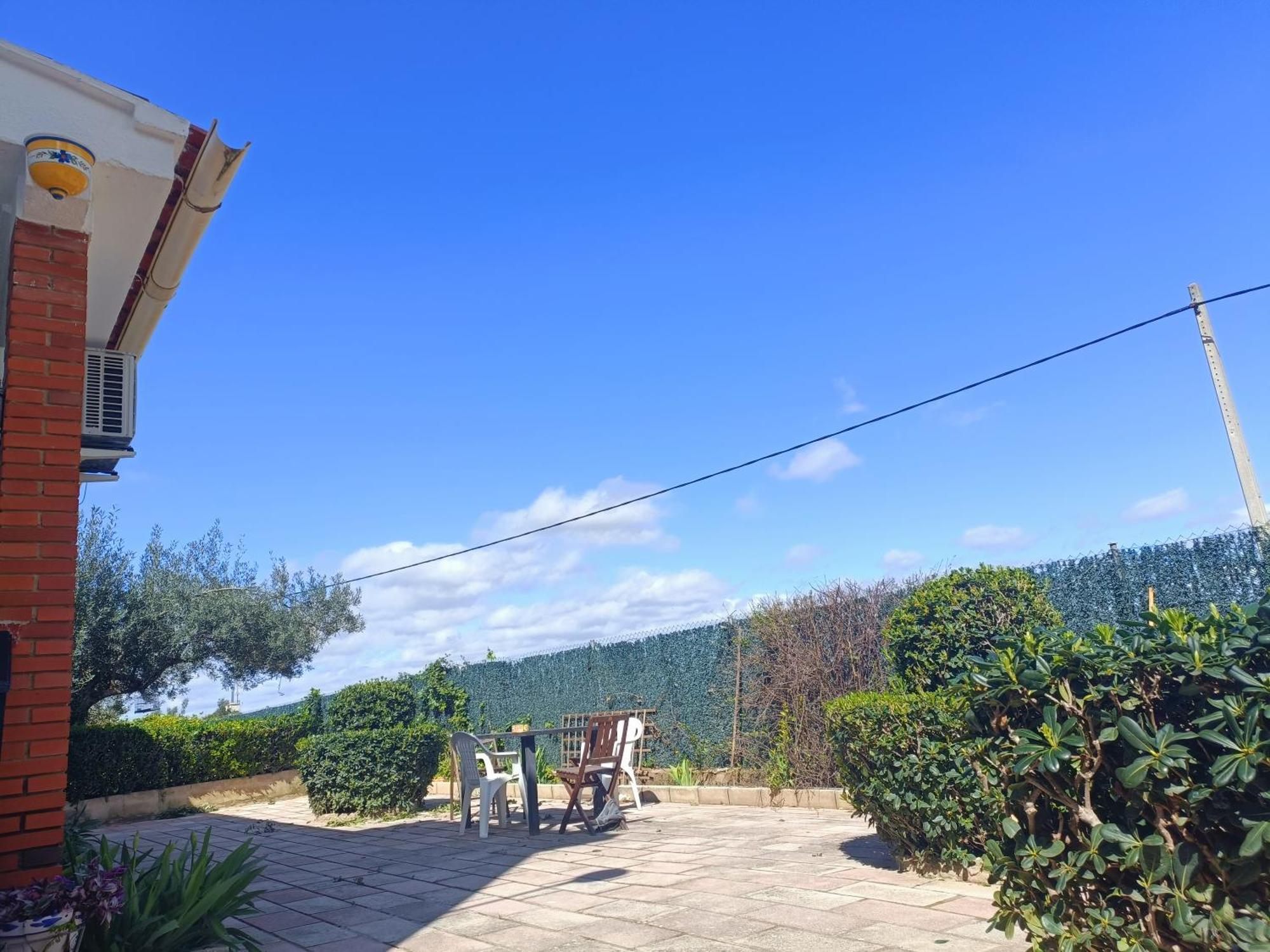 Quiet Forest House With A Super Large Swimming Pool, Good View, Facing North, Very Cool * Lliria
