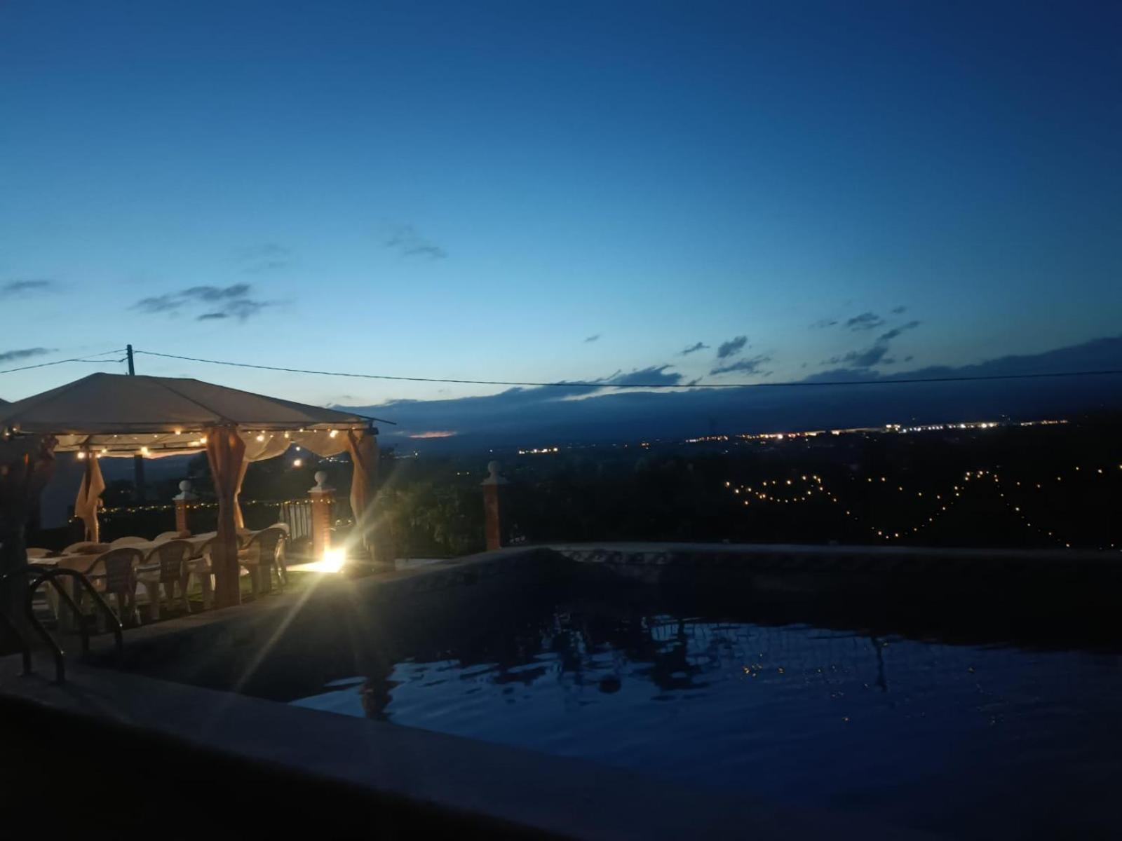 Quiet Forest House With A Super Large Swimming Pool, Good View, Facing North, Very Cool *