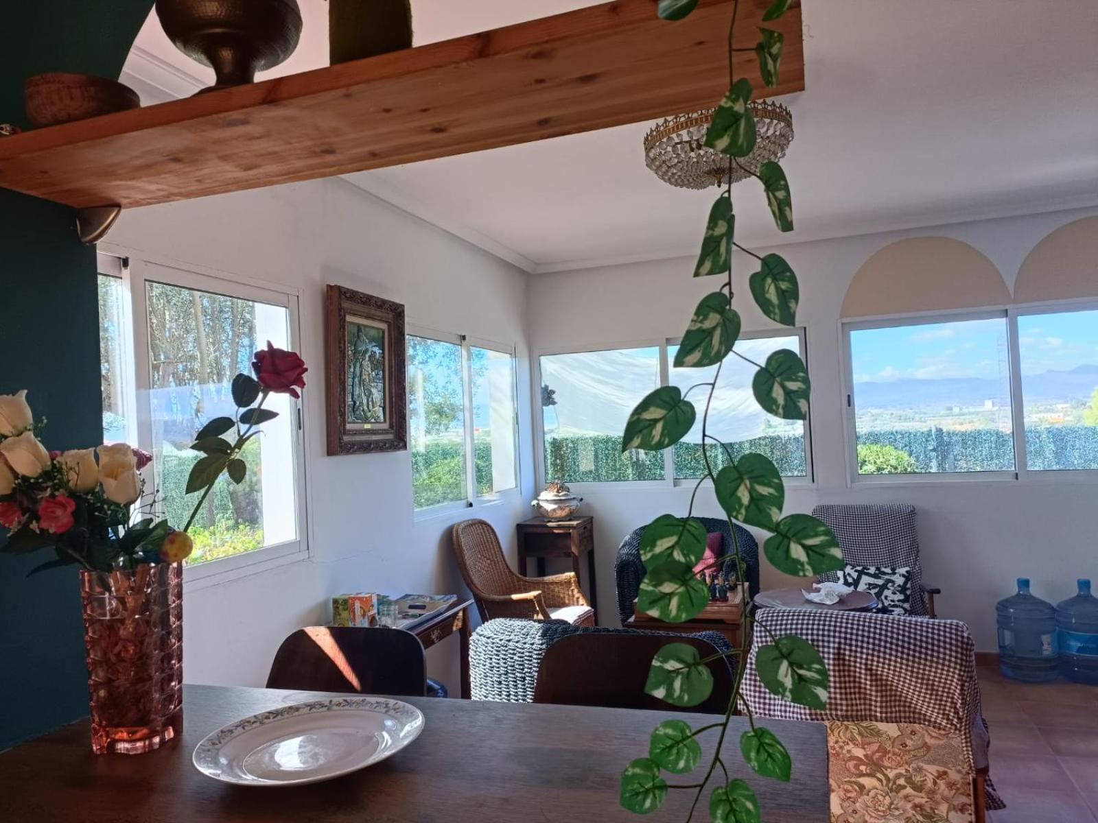 Quiet Forest House With A Super Large Swimming Pool, Good View, Facing North, Very Cool