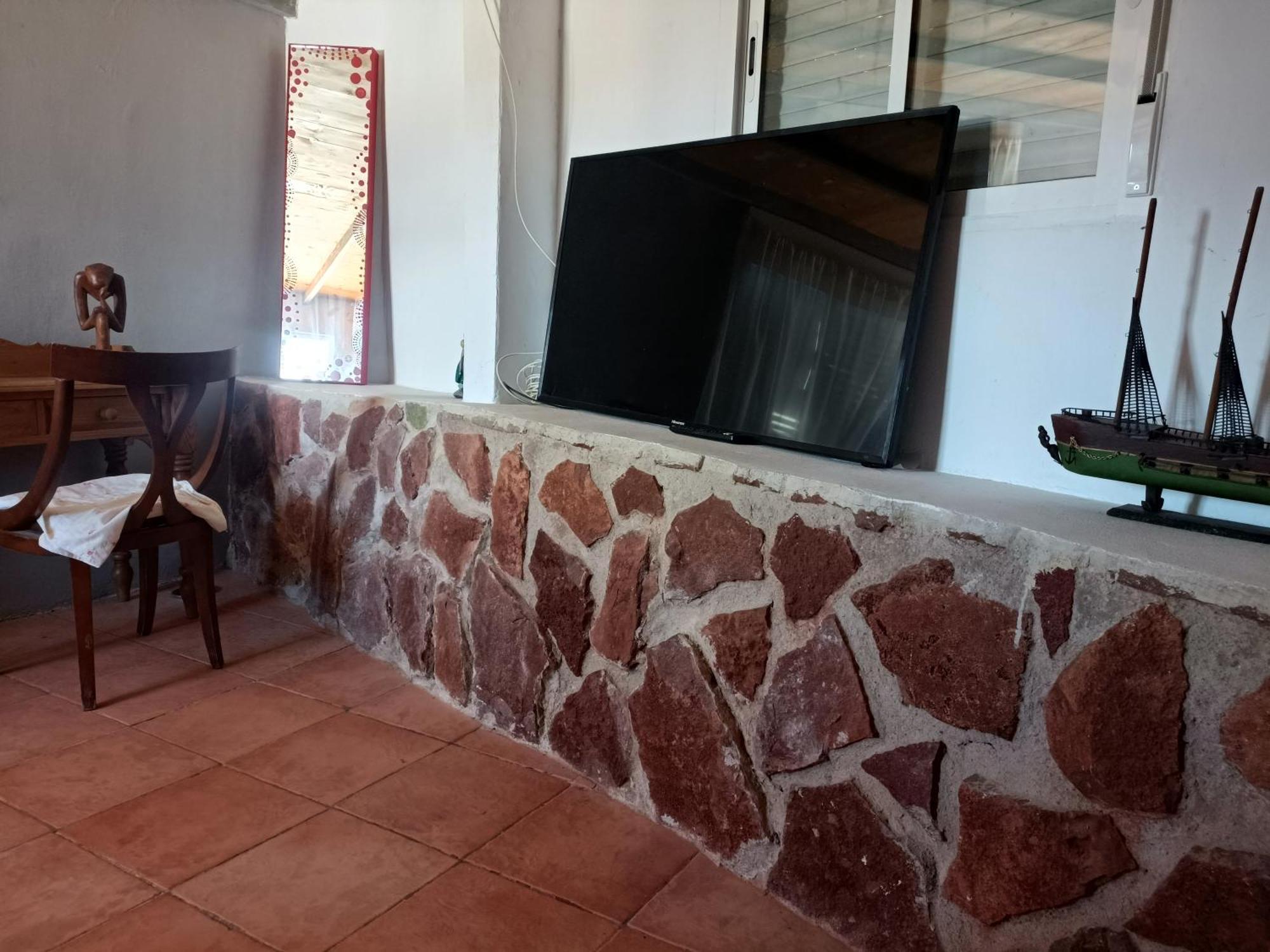 Quiet Forest House With A Super Large Swimming Pool, Good View, Facing North, Very Cool *
